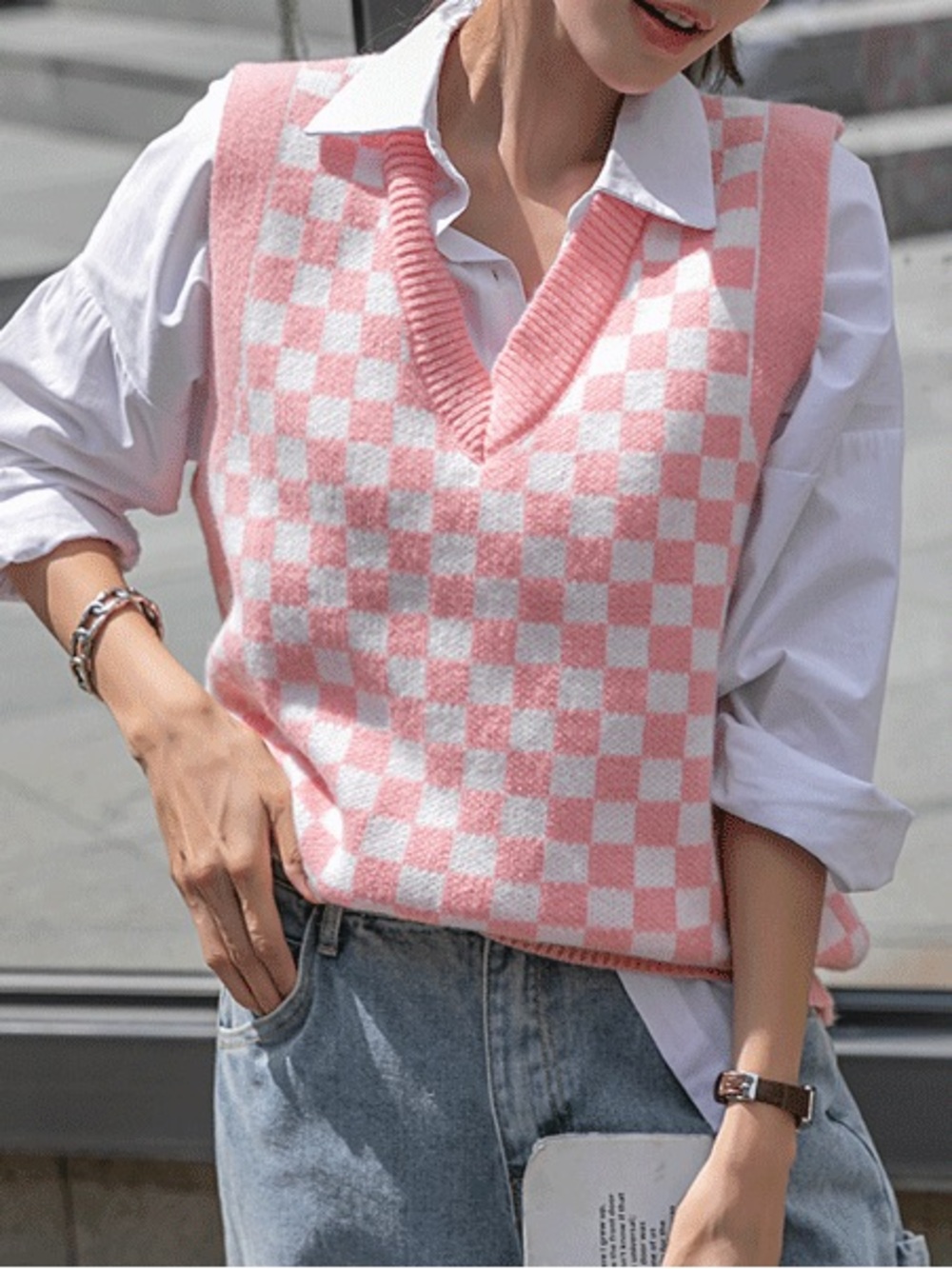 Cider Pink & White Checkerboard V-Neck Sweater Vest